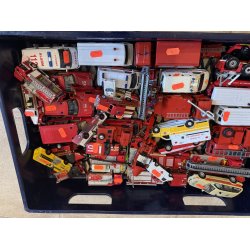 50 Brugte modelbiler stort lot med ca, 50 stk. Udryknings k�rer t�jer/brandbiler