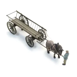 Artitec HO 387.598 stigevogn med figur. Frdig model