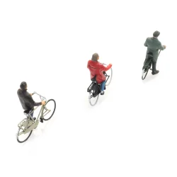 Artitec HO 5870018 Ventende cyklister. F�rdig model